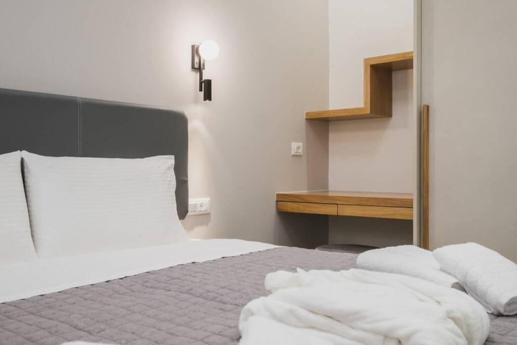 Peris 2 - Central Apt Near Old Town - Ac, Washer Chania  Exteriör bild